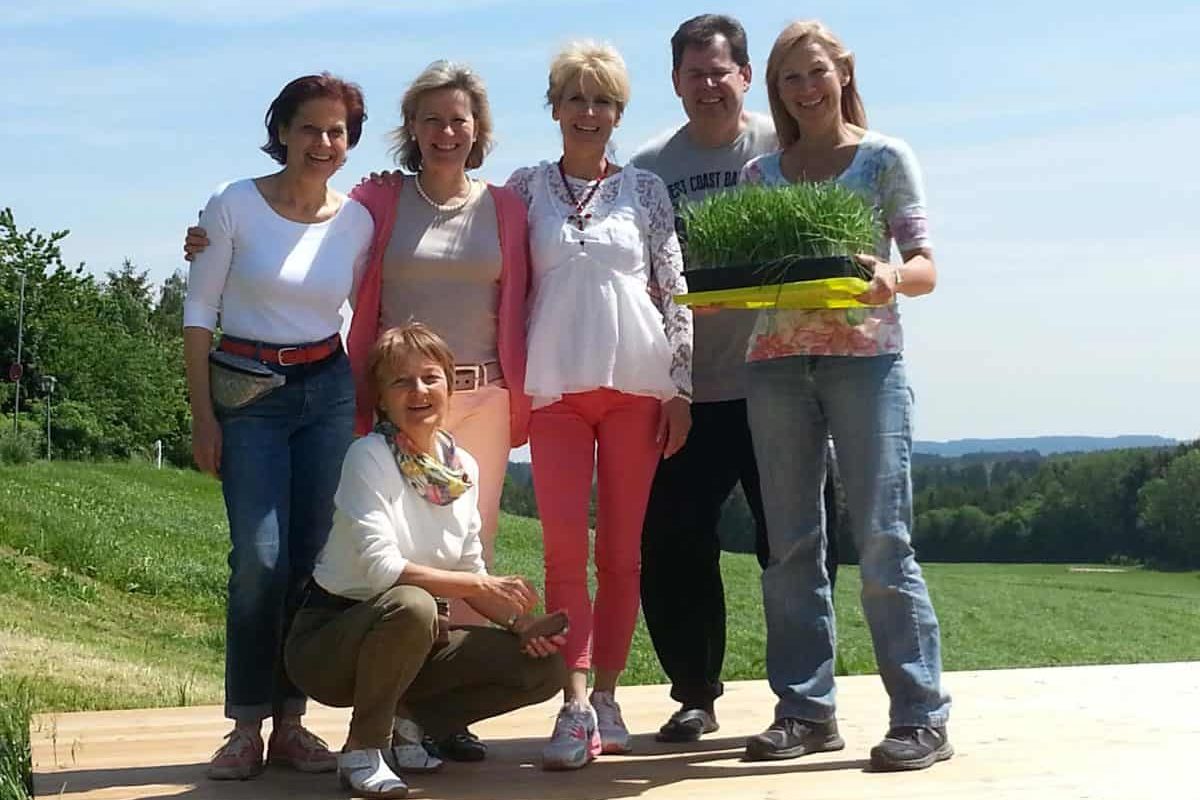 teilnehmer-der-vitalkur-weizengrassaft Weizengras gegen Krebs Teilnehmer Seminar